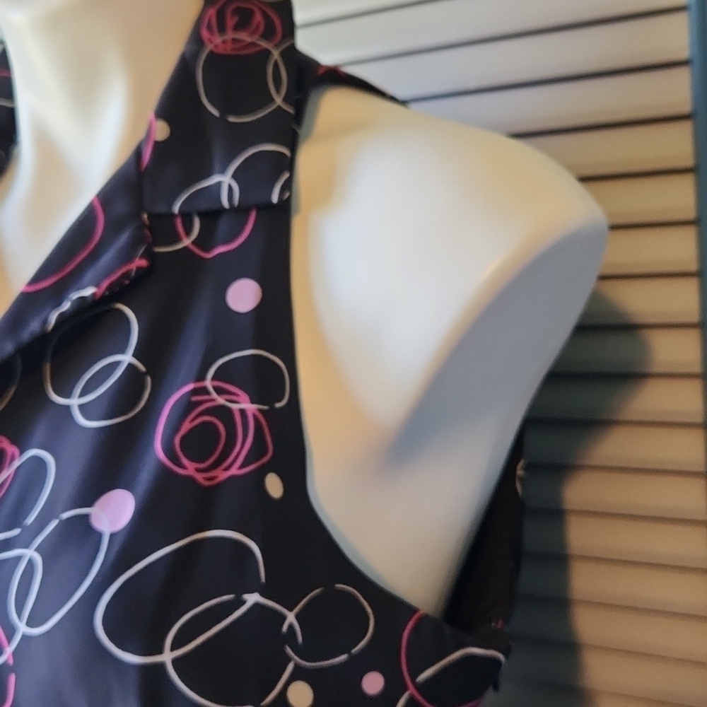 Scarlett Black Sleeveless Dress with Pink Ribbon - Picture 7 of 12